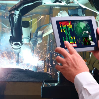 REAL-TIME VISIBILITY IN A PAPERLESS WORKFLOW: MES Solution Optimizes Robotic Welding Efficiency